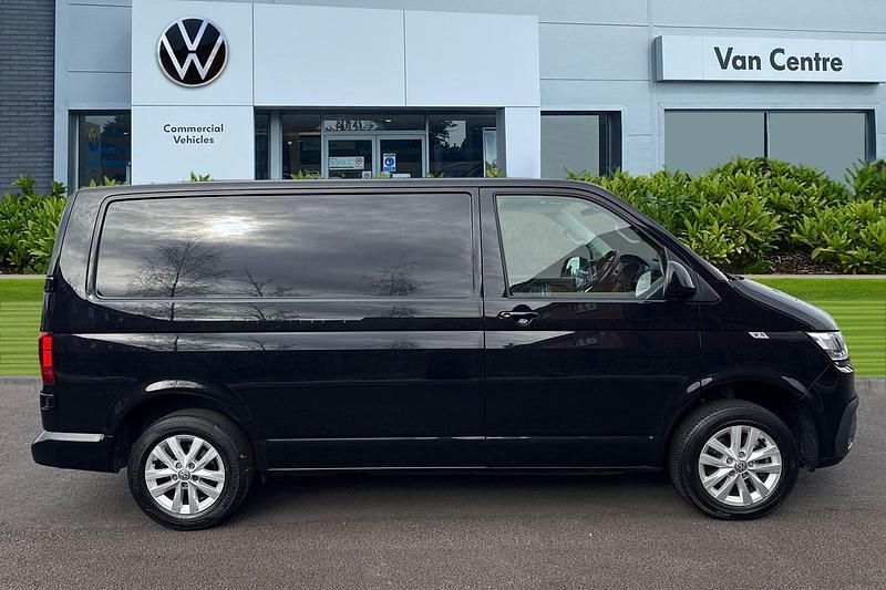 Used VW Transporter Highline 2023 Black Van