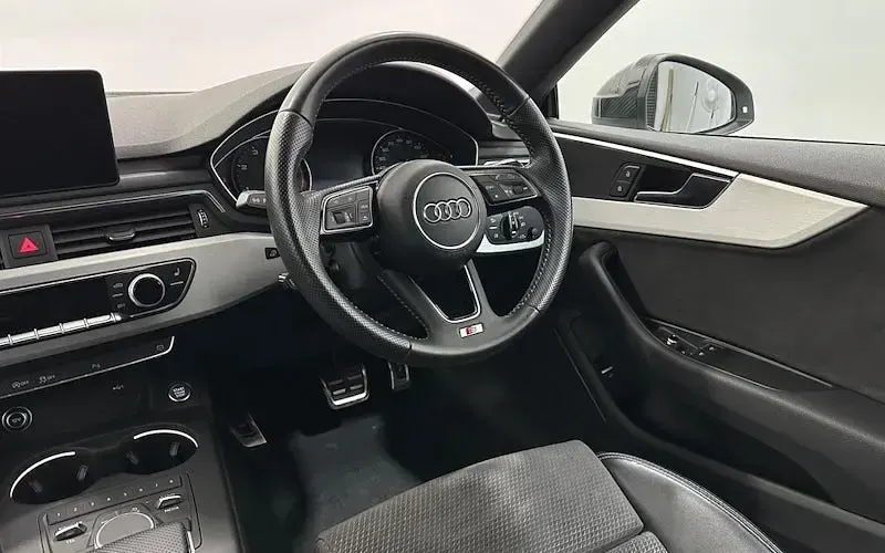 Used Audi A5 S-Line 190 HP (139 kW) 2019 White Coupe