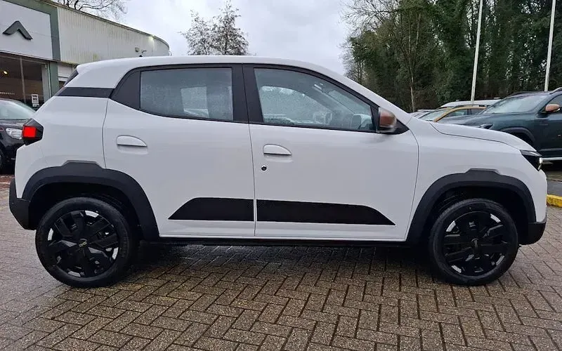 New Dacia Spring Extreme 75 kW (102 HP) 2026 Hatchback