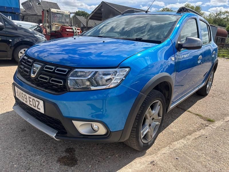 Blue Used 2019 Dacia Sandero Comfort Hatchback | £2,450 - Image 1/4