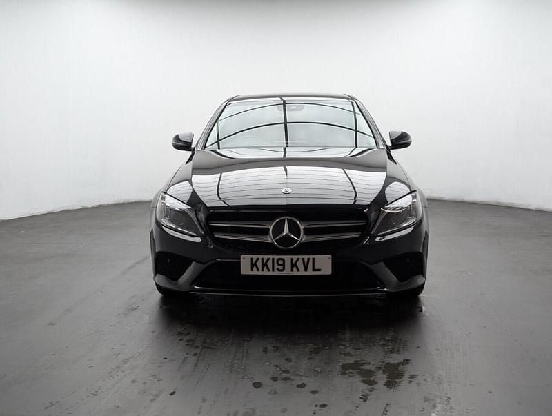 Used Mercedes C200 Premium 198 HP (145 kW) 2019 Black Sedan