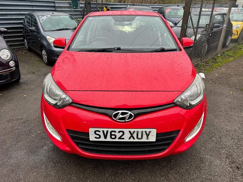 Used Hyundai i20 Style 2012 Red Hatchback