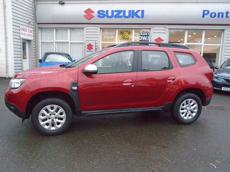 Used Dacia Duster Comfort 2022 Red Hatchback