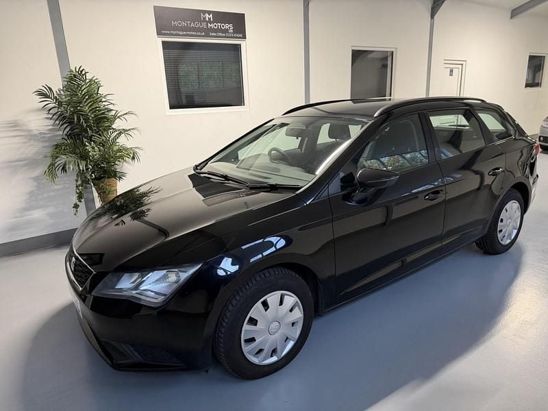 Black Used 2014 Seat Leon Estate | £4,795 (Fair price) - Image 1/4