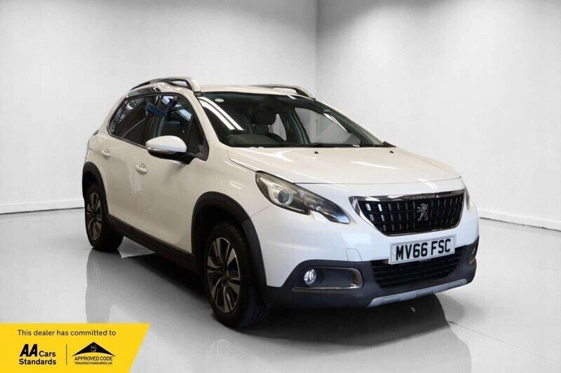 White Used 2016 Peugeot 2008 Allure SUV | £6,250 (Fair price) - Image 1/4