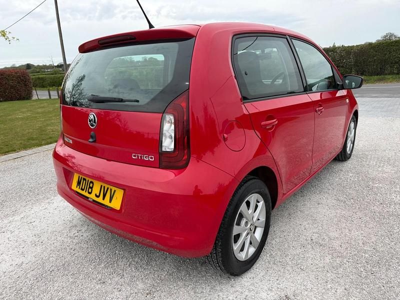 Used Skoda Citigo SE 60 HP (44 kW) 2018 Red Hatchback
