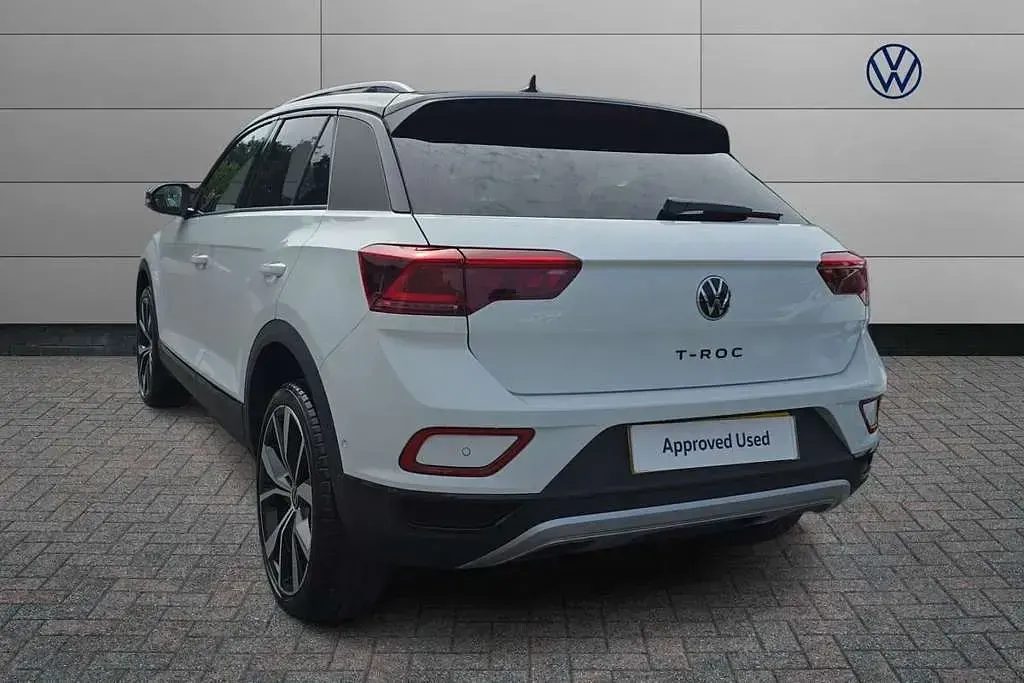 New VW T-Roc Design 115 HP (84 kW) 2026 White SUV