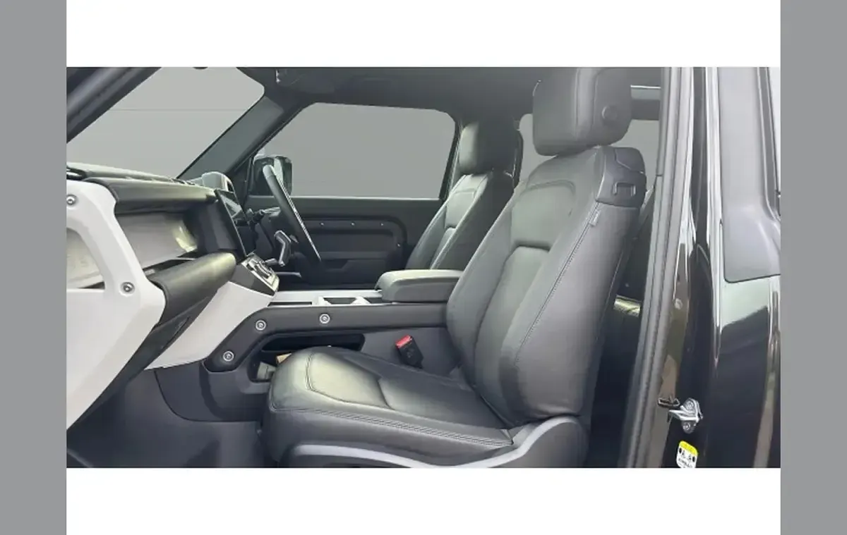 New Land Rover Defender HSE Dynamic 344 HP (253 kW) 2025 Other SUV
