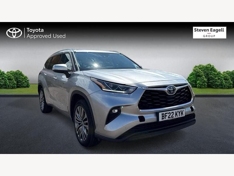 Silver Used 2022 Toyota Highlander SUV | £37,616 (Fair price) - Image 1/3