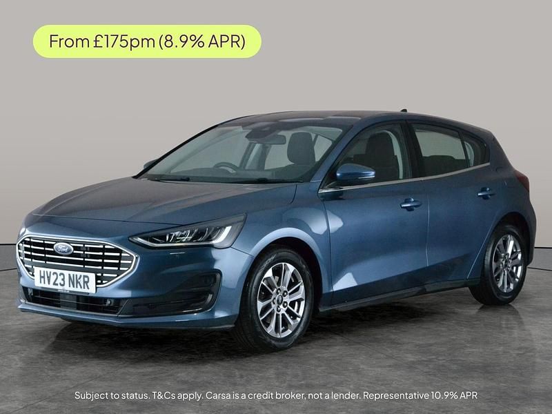 Used Ford Focus Titanium 125 HP (91 kW) 2023 Blue Hatchback
