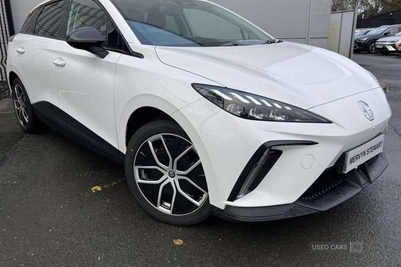 Used 2025 MG MG4 EV Trophy Hatchback | £20,990 - Image 1/1