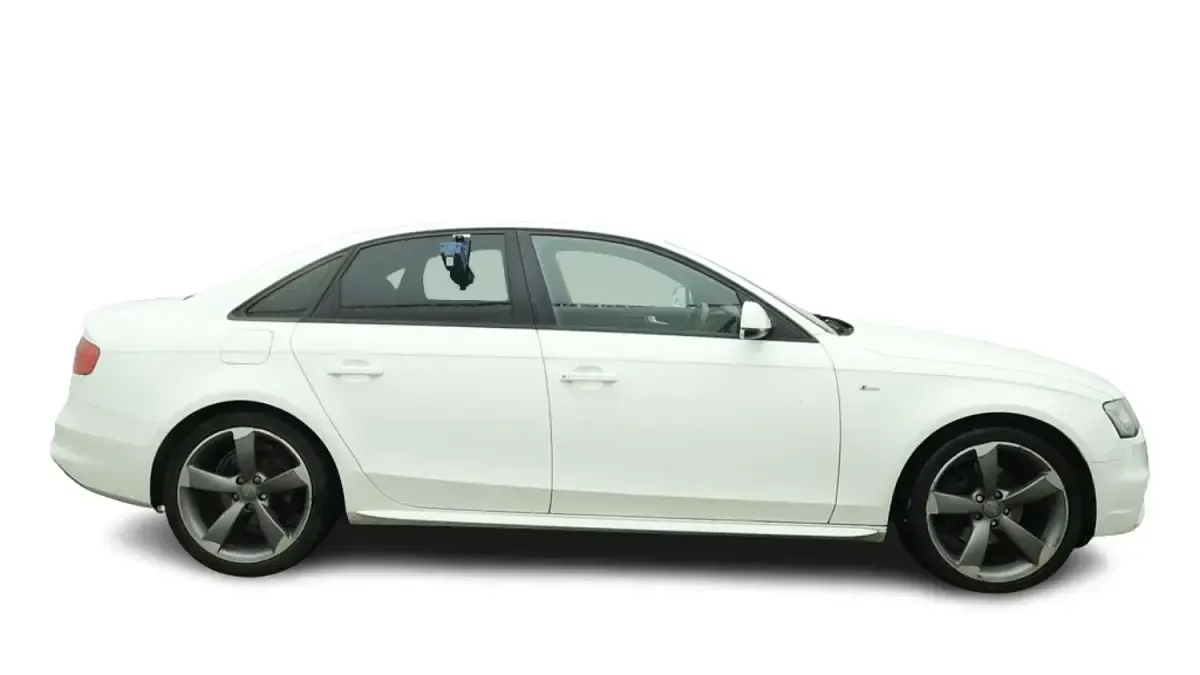 Used Audi A4 Black Edition 177 HP (130 kW) 2014 White Sedan