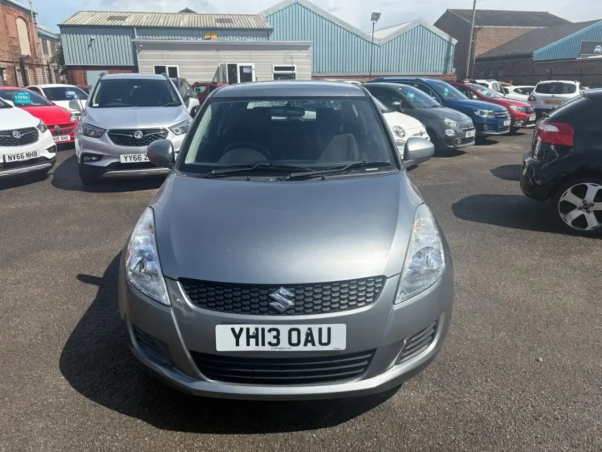 Used Suzuki Swift 2013 Grey Hatchback