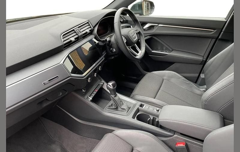 Used Audi Q3 S-Line 150 HP (110 kW) 2023 Grey SUV