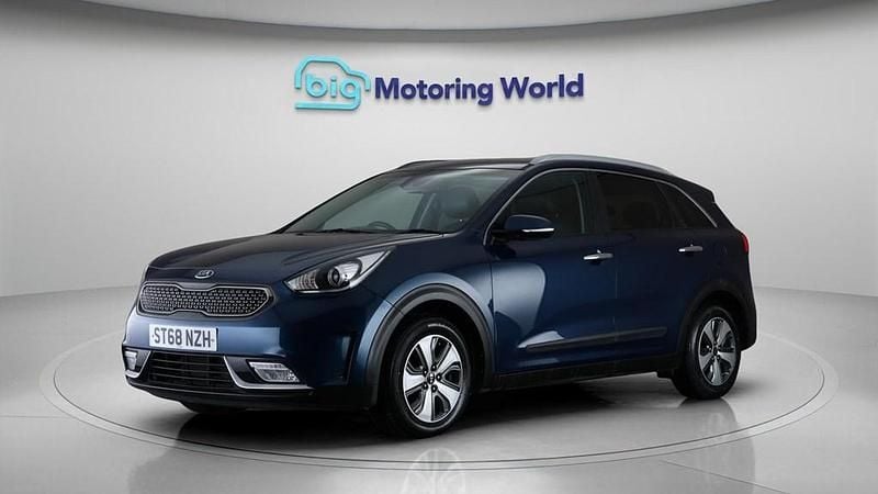 Used Kia Niro 139 HP (102 kW) 2018 Blue SUV