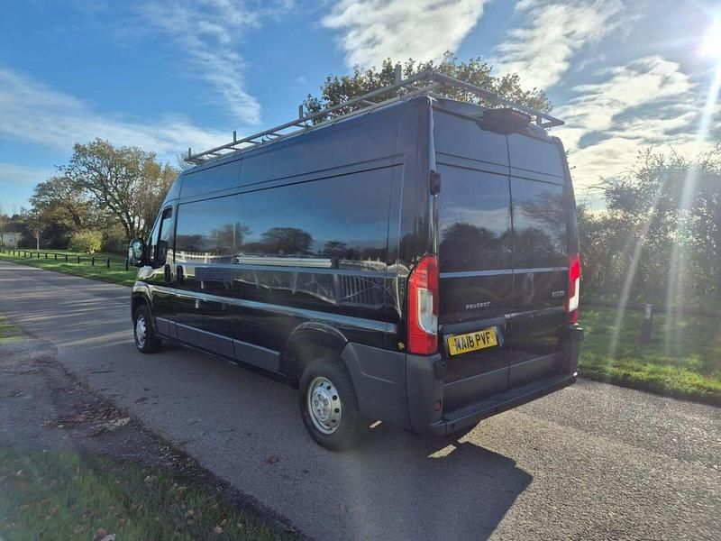Used Peugeot Boxer 2018 Black Van