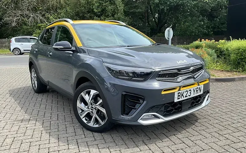Used Kia Stonic GT-Line S 120 HP (88 kW) 2024 SUV