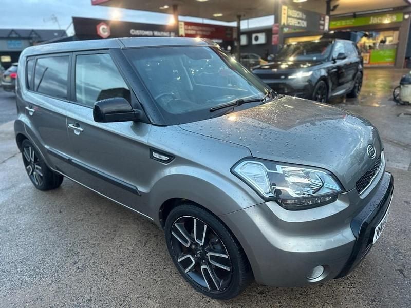 Usado Kia Soul 126 CV (92 kW) 2011 Plateado SUV