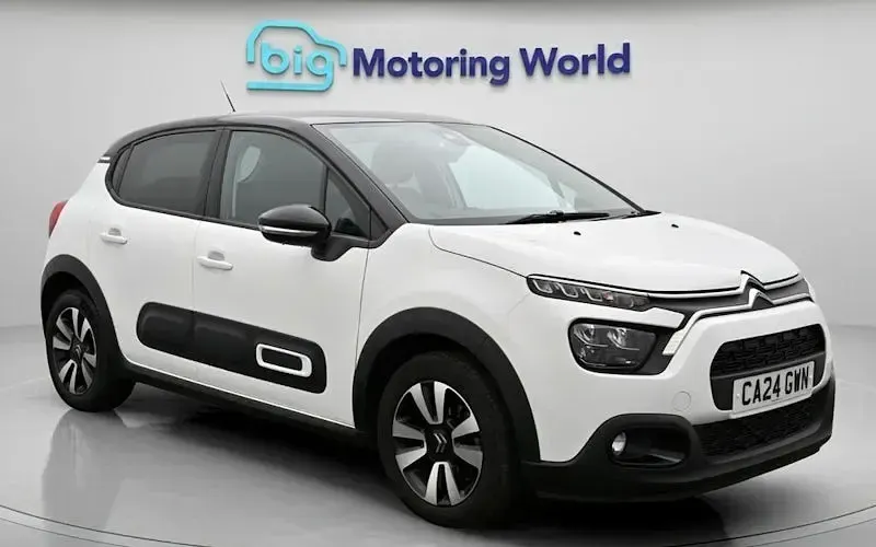 Used Citroën C3 PureTech 83 HP (61 kW) 2024 Hatchback