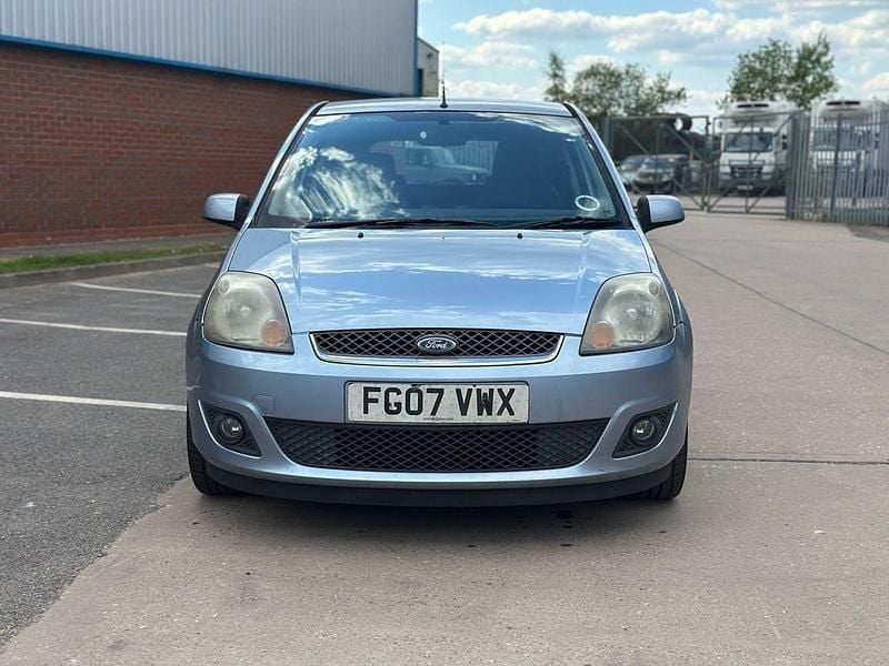 Blue Used 2007 Ford Fiesta Zetec Hatchback | £799 (Good price) - Image 1/4