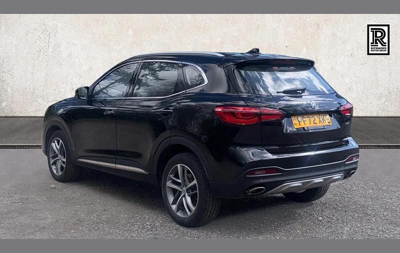 Usado MG HS Excite 162 HP (119 kW) 2023 Preto SUV
