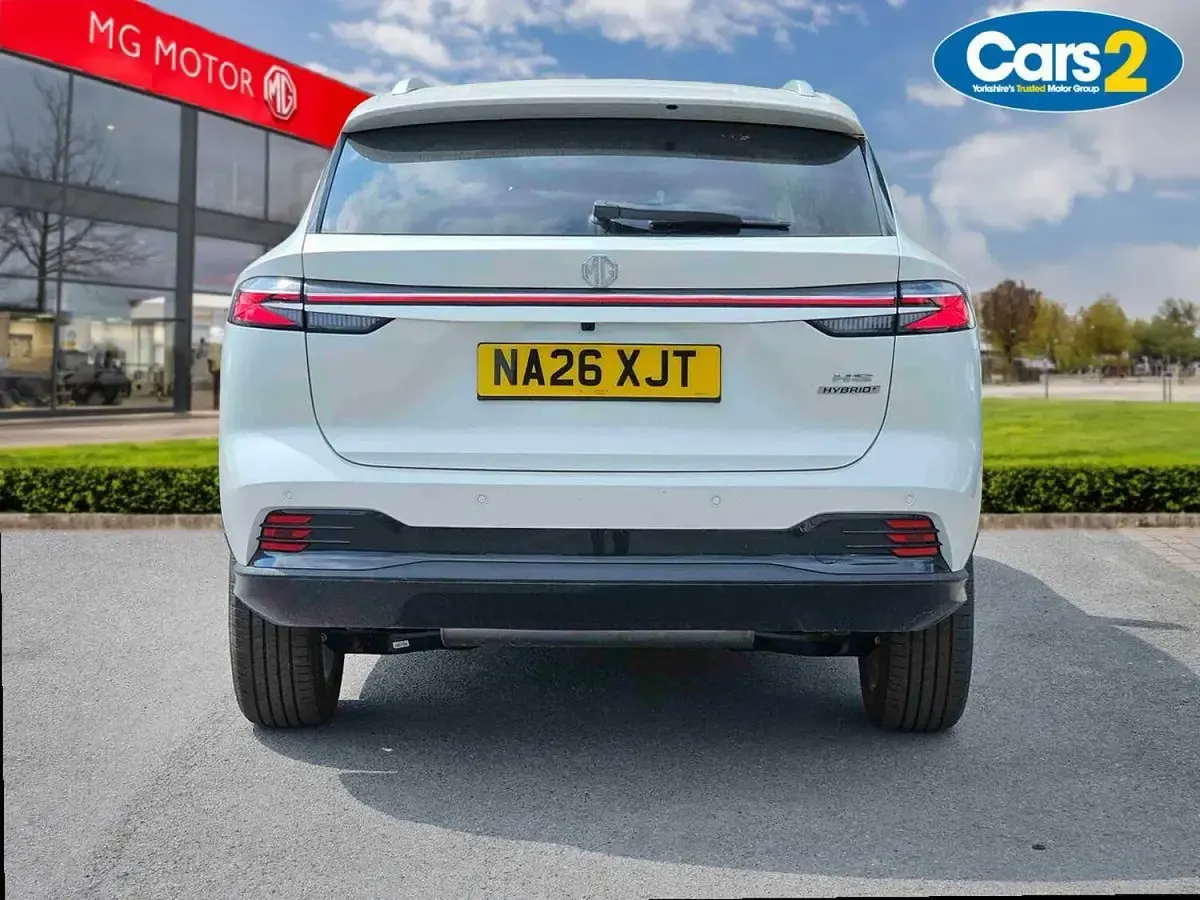 New MG HS SE 221 HP (162 kW) 2026 White SUV