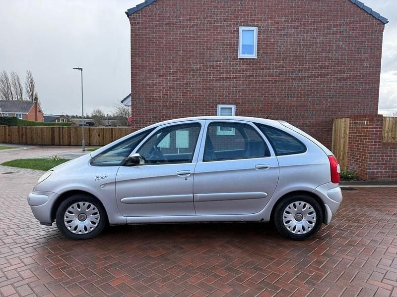 Used Citroën Xsara Picasso 2004 Silver MPV