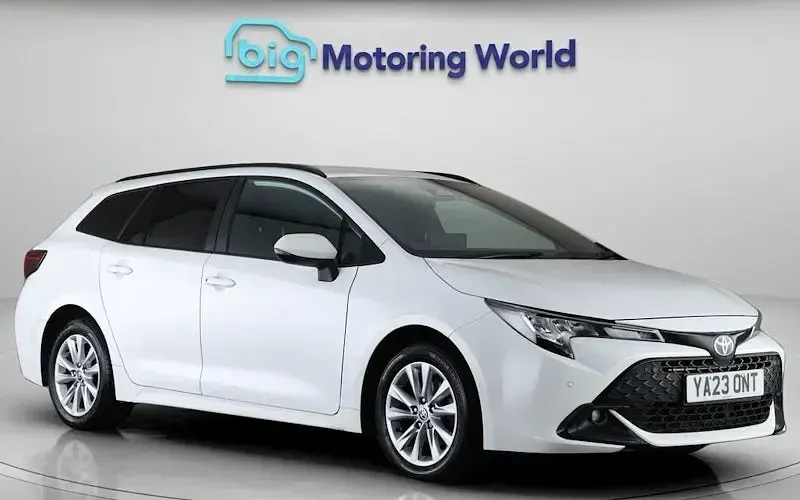 Used Toyota Corolla 140 HP (102 kW) 2023 Estate