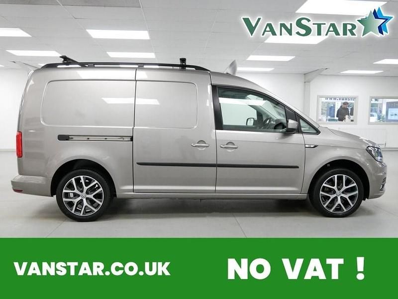 Beige Used 2020 VW Caddy Maxi Highline MPV | £24,889 (Expensive) - Image 1/4