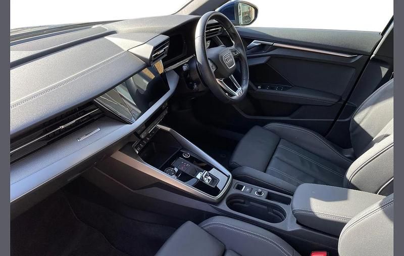 Used Audi A3 S-Line 147 HP (108 kW) 2021 Blue Sedan