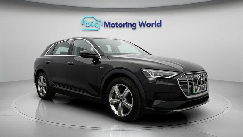 Used Audi e-tron 230 kW (313 HP) 2021 Black SUV