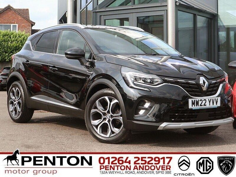 Black Used 2022 Renault Captur SE SUV | £17,490 (Fair price) - Image 1/4