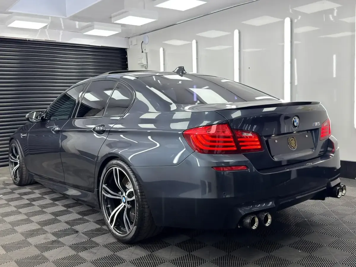 Used BMW M5 Performance 730 HP (536 kW) 2014 Grey Sedan