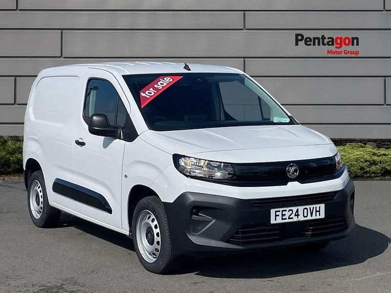 White Used 2024 Vauxhall Combo Van | £14,495 (Fair price) - Image 1/3