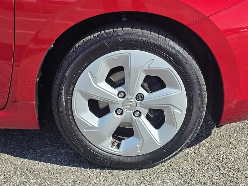 Used Suzuki Swift 82 HP (60 kW) 2025 Red Hatchback