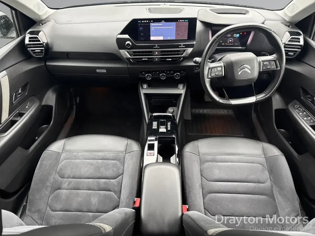 Used Citroën C4 PureTech 130 HP (95 kW) 2023 Grey SUV
