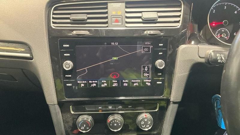 Used VW Golf VII GT 150 HP (110 kW) 2017 Deep black pearl Hatchback