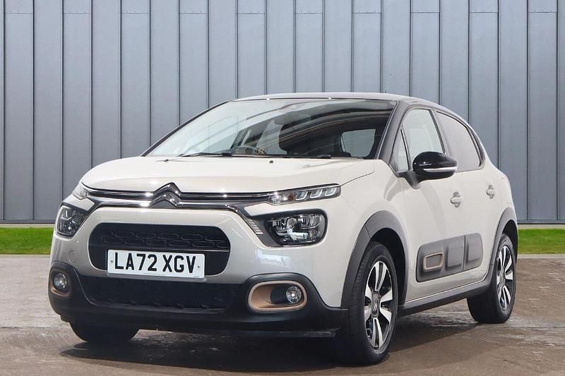 Begagnad Citroën C3 PureTech 82 HK (60 kW) 2023 Brun Halvkombi