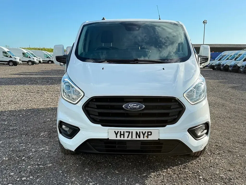 Used Ford Transit Custom Trend 130 HP (95 kW) 2021 White Van