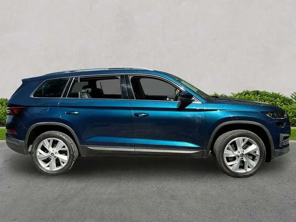 Used Skoda Kodiaq SE L Executive 150 HP (110 kW) 2022 Blue SUV