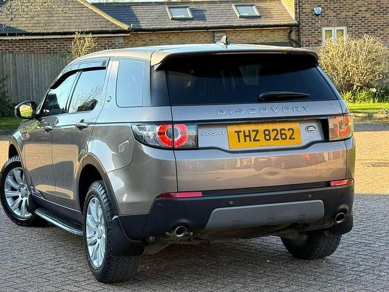 Used Land Rover Discovery Sport SE 180 HP (132 kW) 2015 Brown SUV