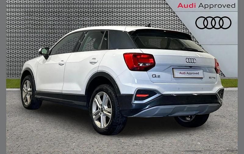 Used Audi Q2 Sport 108 HP (79 kW) 2023 White SUV