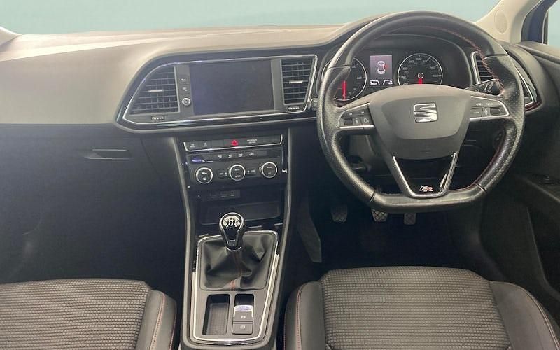 Used Seat Leon FR 184 HP (135 kW) 2018 Blue Hatchback