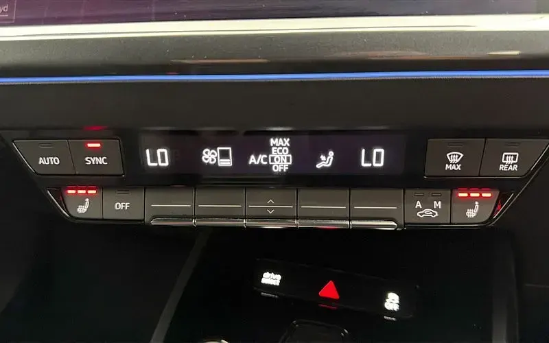 Used Audi Q4 e-tron 250 kW (340 HP) 2022 Black SUV