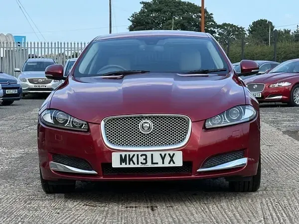 Used Jaguar XF Premium Luxury 200 HP (147 kW) 2013 Red Sedan