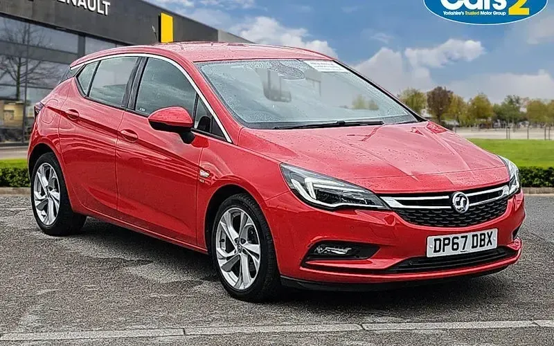 Used Vauxhall Astra SRi 150 HP (110 kW) 2018 Hatchback