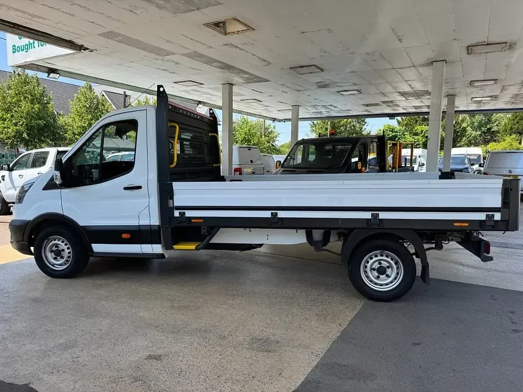 Used Ford Transit 130 HP (95 kW) 2021 White Cabriolet