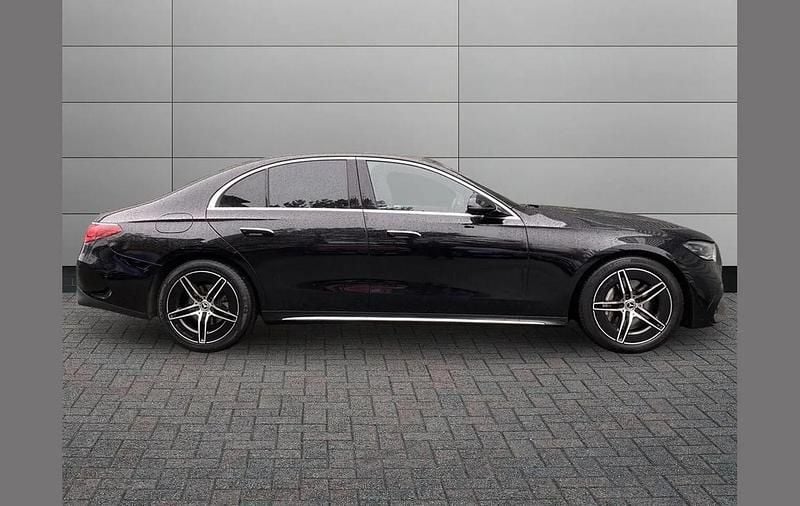 Used Mercedes E220 AMG Line Premium 194 HP (142 kW) 2024 Black Sedan