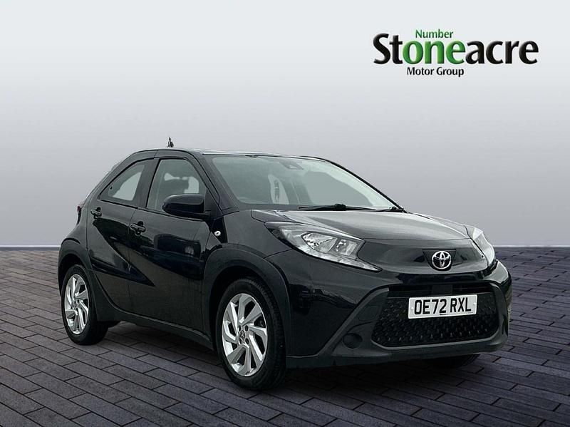 Black Used 2023 Toyota Aygo X PURE SUV | £10,399 - Image 1/4