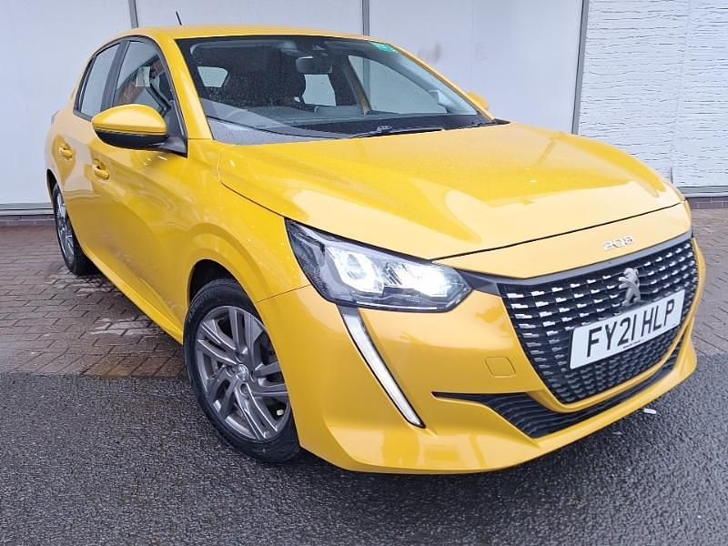 Used Peugeot 208 Active Premium 75 HP (55 kW) 2021 Yellow Hatchback